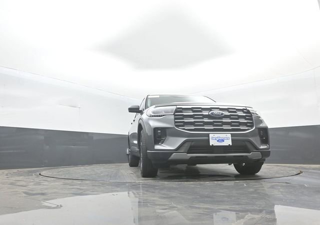 Used 2025 Ford Explorer Active w/ Active Comfort Package AWD/4WD image 34