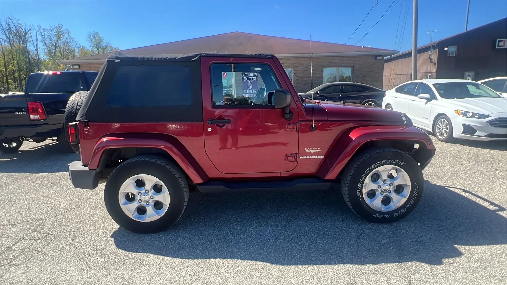Used 2013 Jeep Wrangler Sahara w/ Dual Top Group AWD/4WD image 5