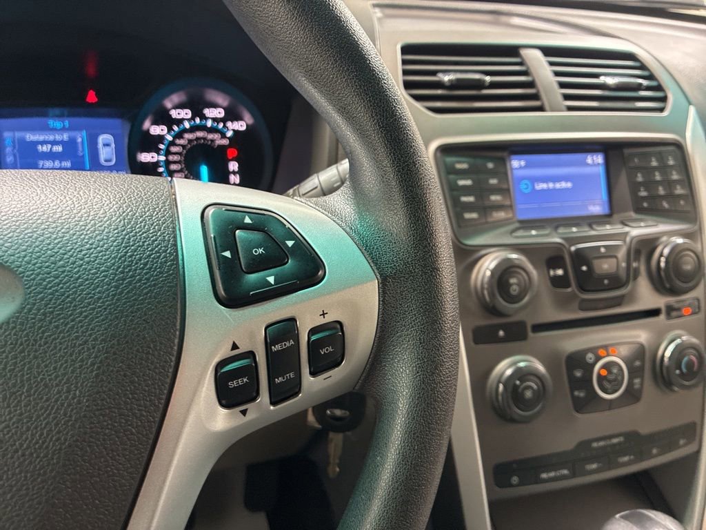 Used 2015 Ford Explorer FWD image 31