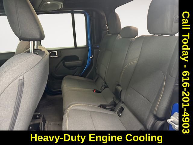 Used 2024 Jeep Gladiator Sport image 21