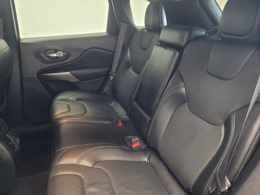 Used 2021 Jeep Cherokee Latitude Lux image 18