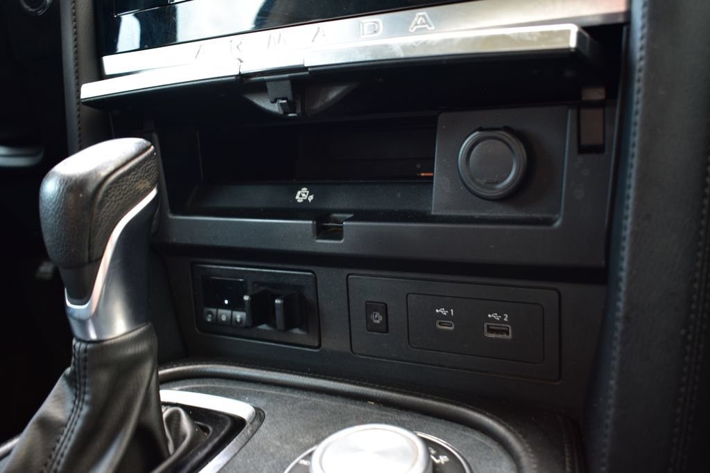 Used 2021 Nissan Armada SV AWD/4WD image 36