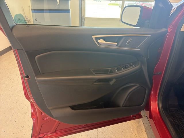 Used 2024 Ford Edge SEL w/ Convenience Package AWD/4WD image 40