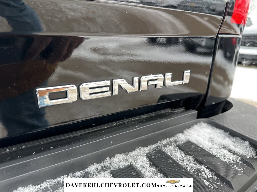Used 2018 GMC Sierra 2500 Denali w/ Duramax Plus Package AWD/4WD image 35