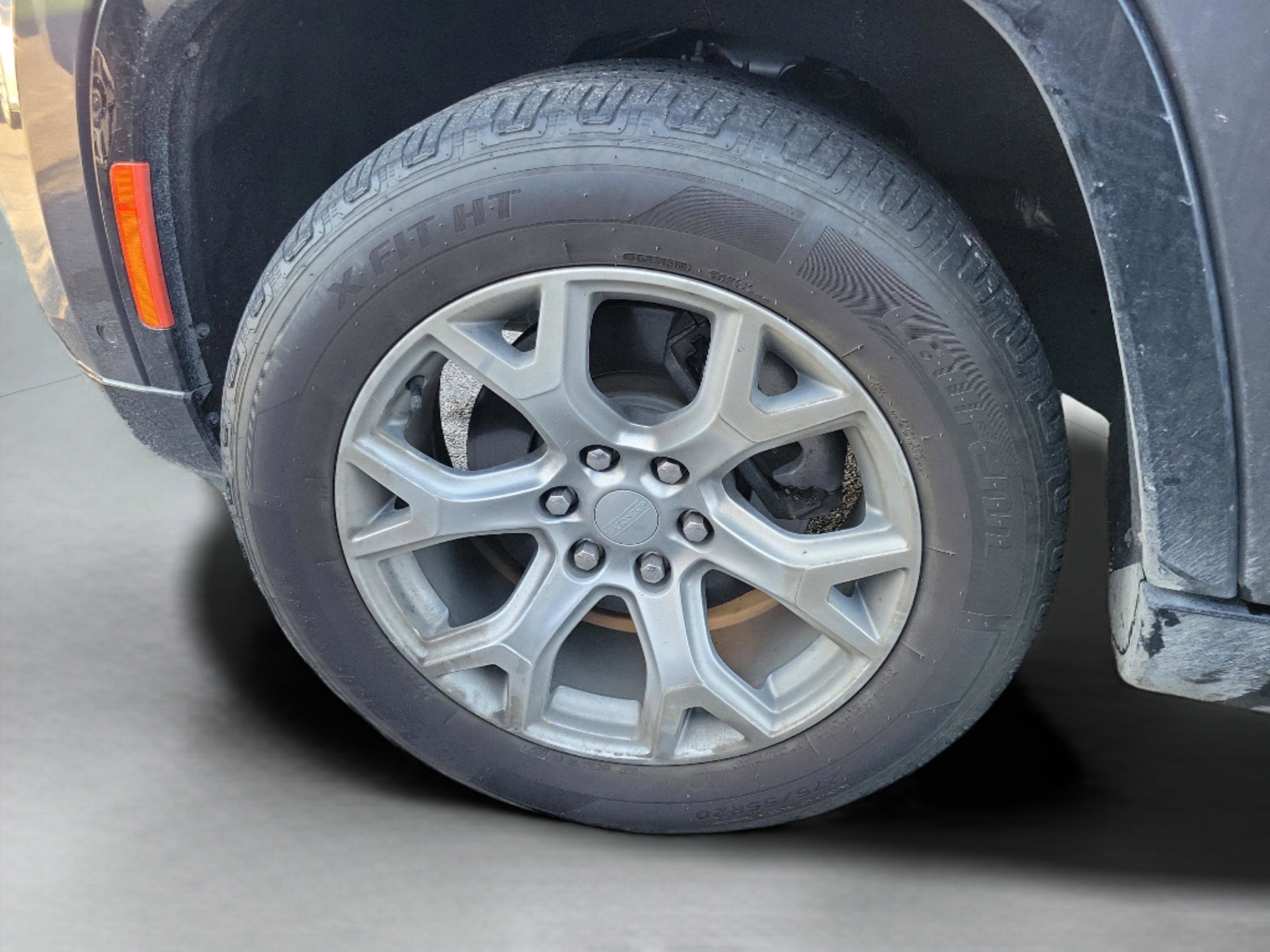 Used 2022 Jeep Wagoneer Series I w/ Convenience Group I image 30