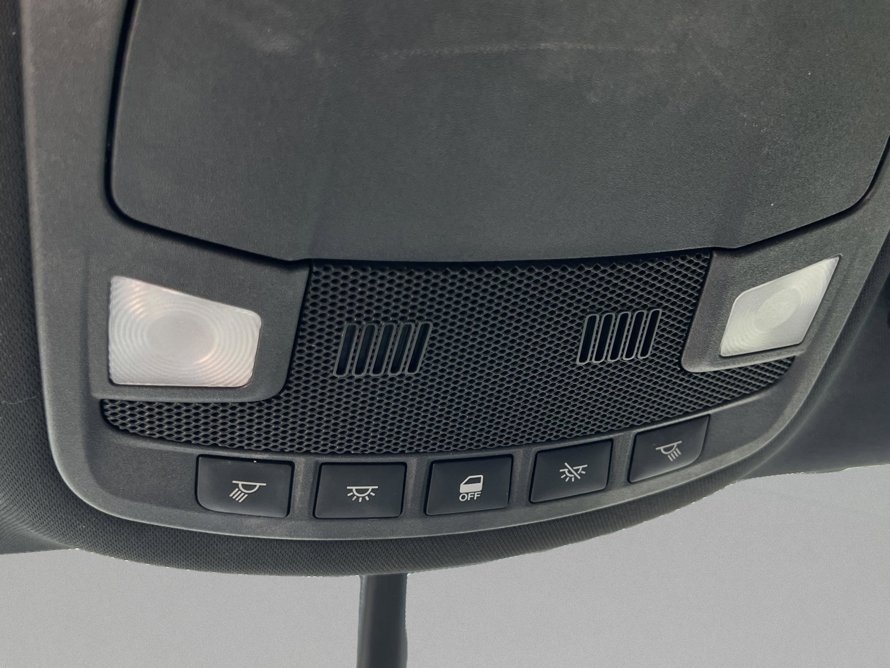 Used 2016 Lincoln MKC Premiere FWD image 19
