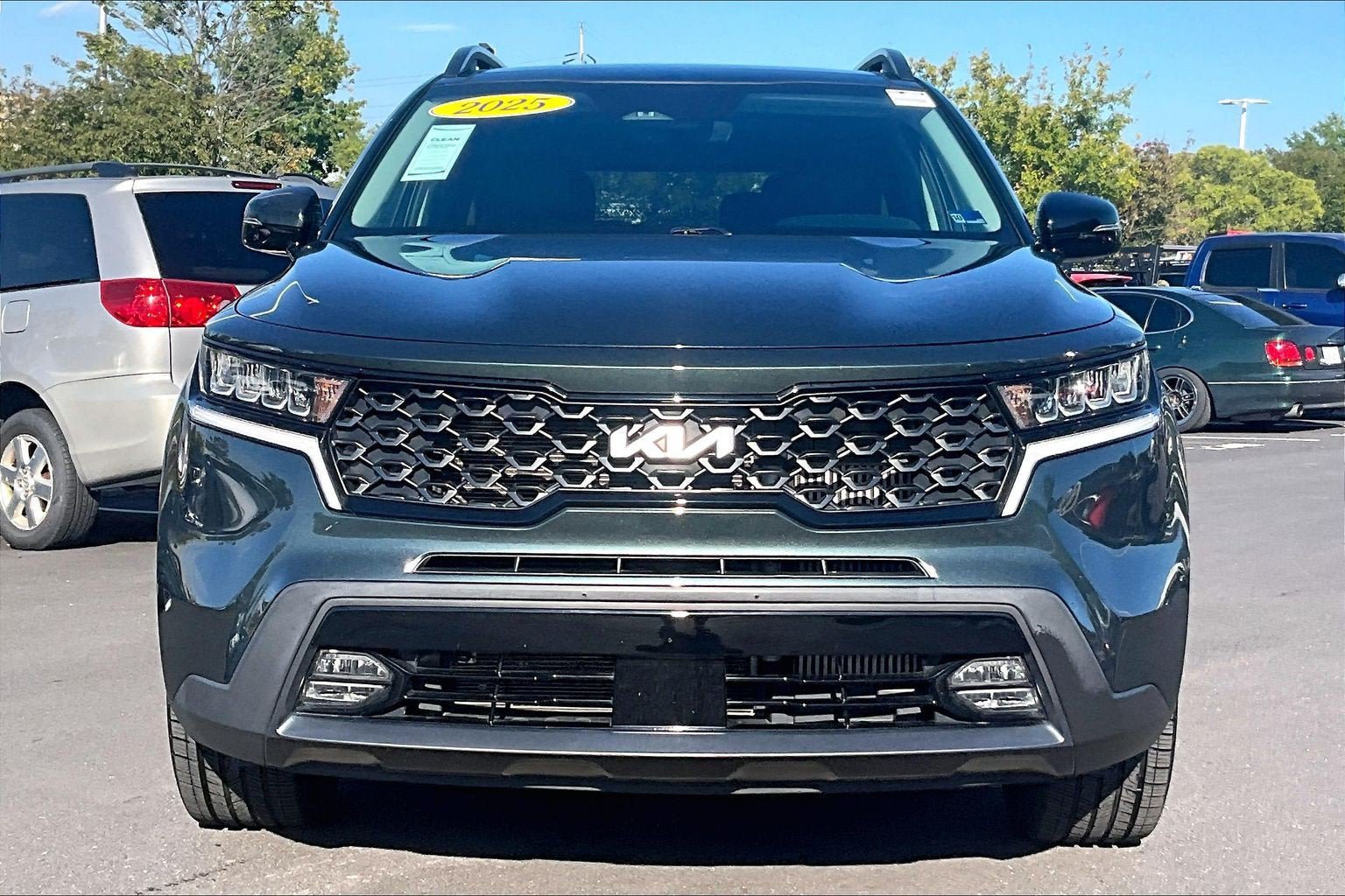 Used 2023 Kia Sorento X-Line EX AWD/4WD image 3