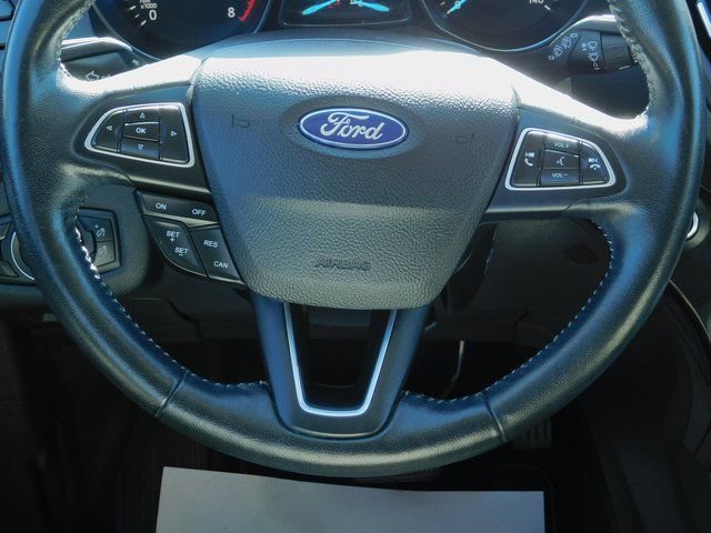Used 2019 Ford Escape SEL image 14