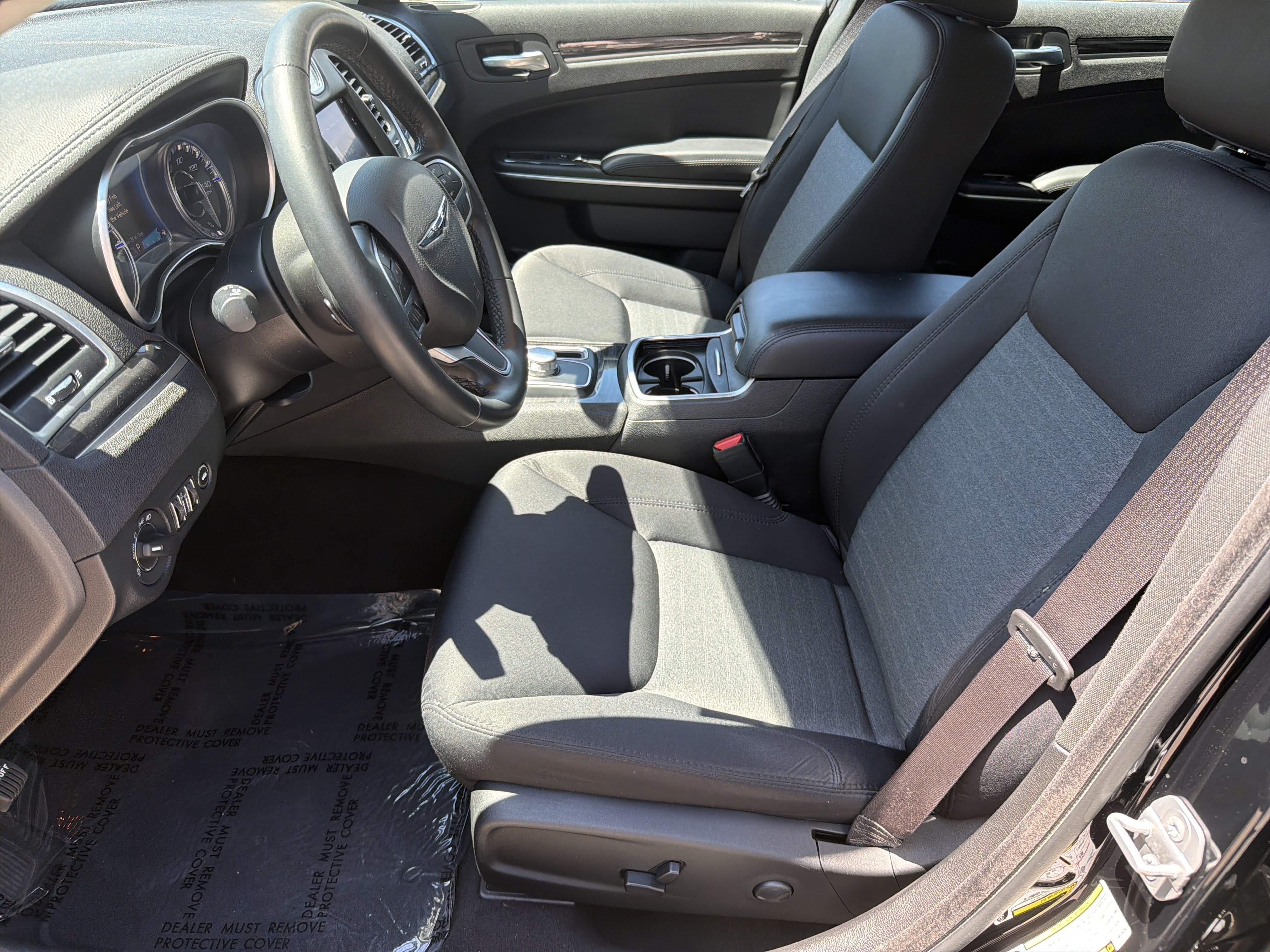 Used 2022 Chrysler 300 Touring w/ Sport Appearance Package RWD image 10