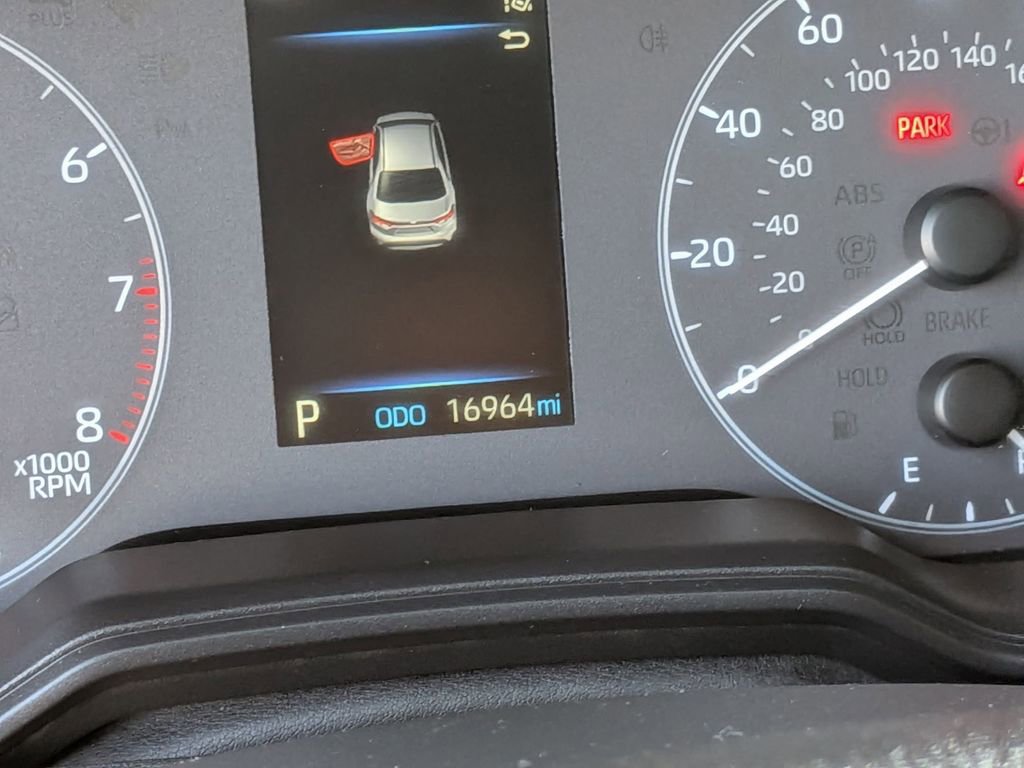 Used 2025 Toyota Corolla LE image 17