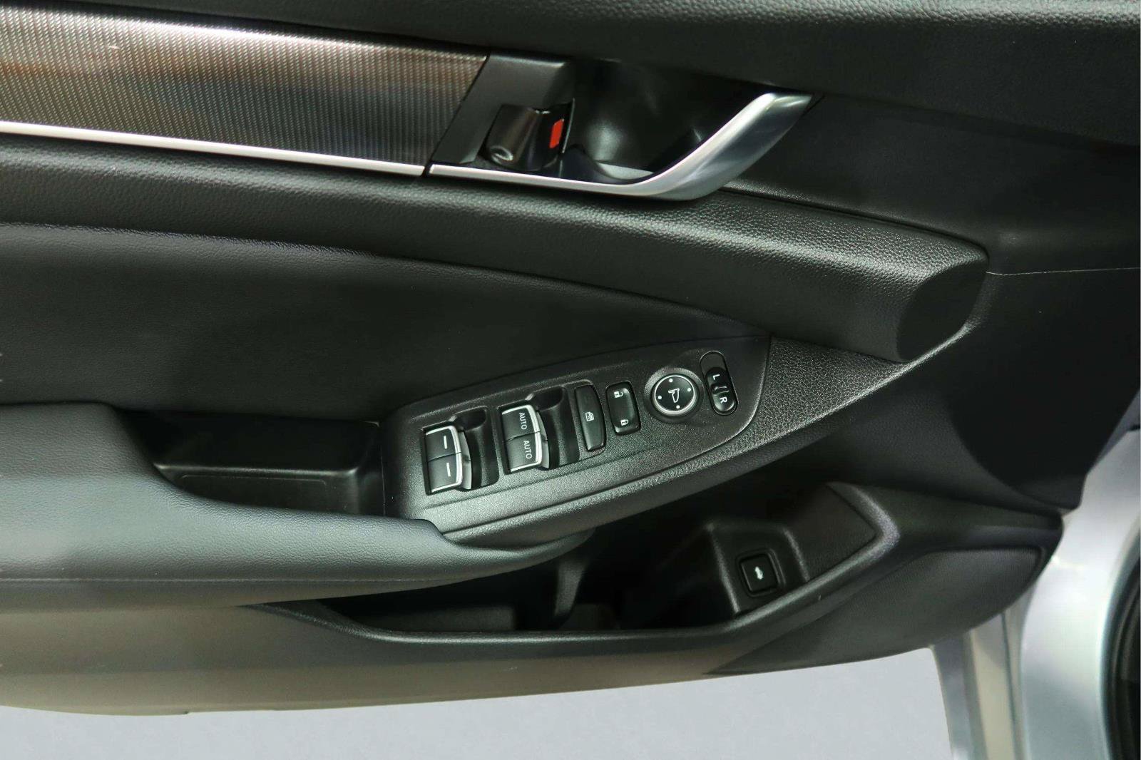 Used 2021 Honda Accord Sport Special Edition image 15