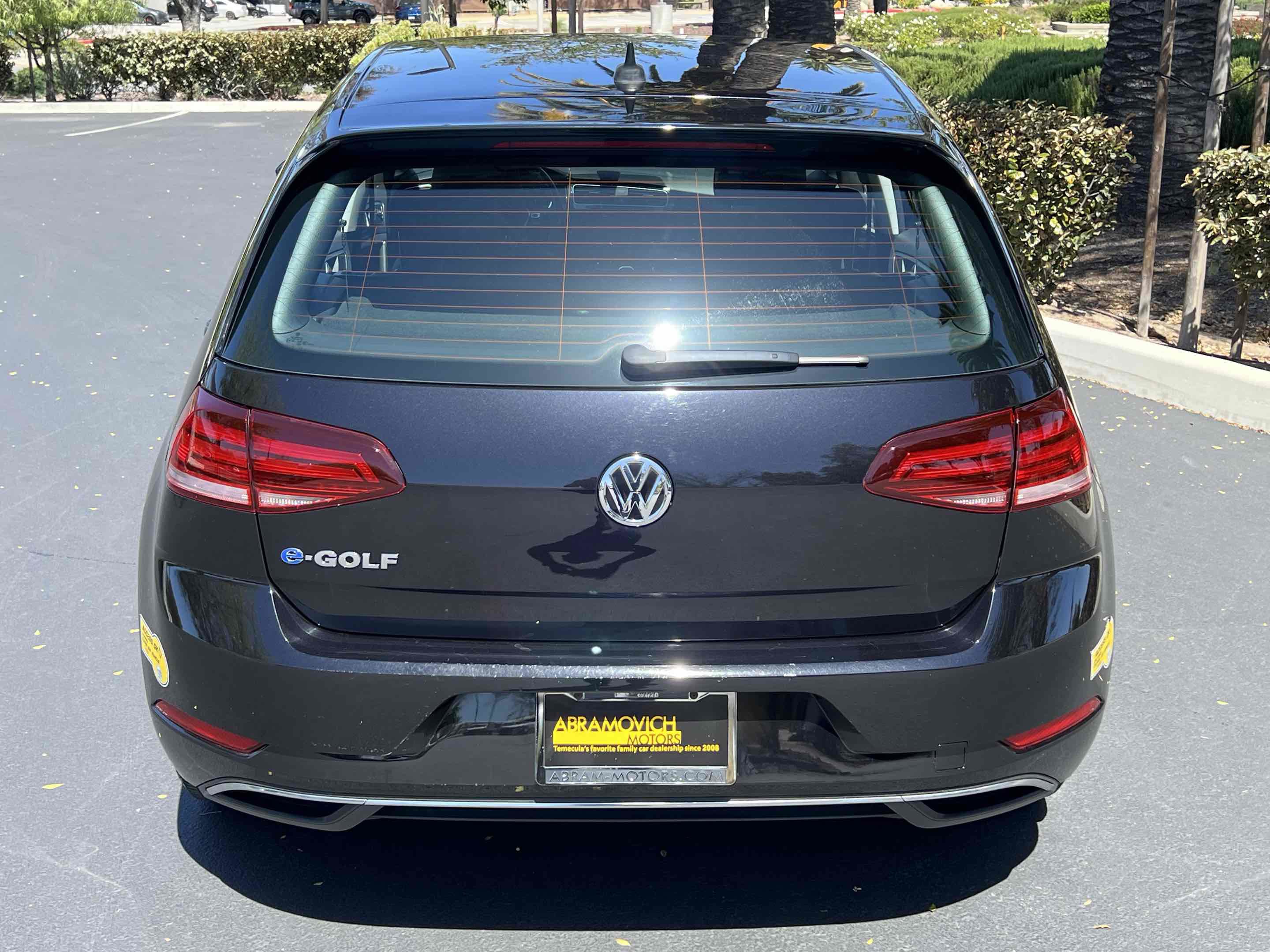 Used 2019 Volkswagen e-Golf SE w/ Driver Assistance Package FWD image 15