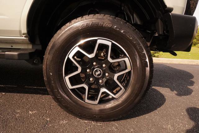Used 2023 Ford Bronco Outer Banks image 36