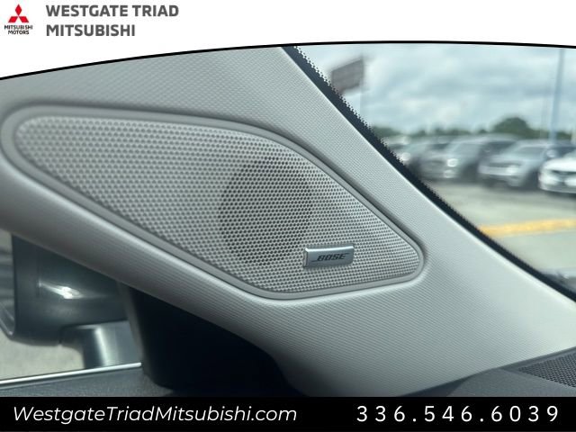 New 2025 Mitsubishi Outlander SE image 26