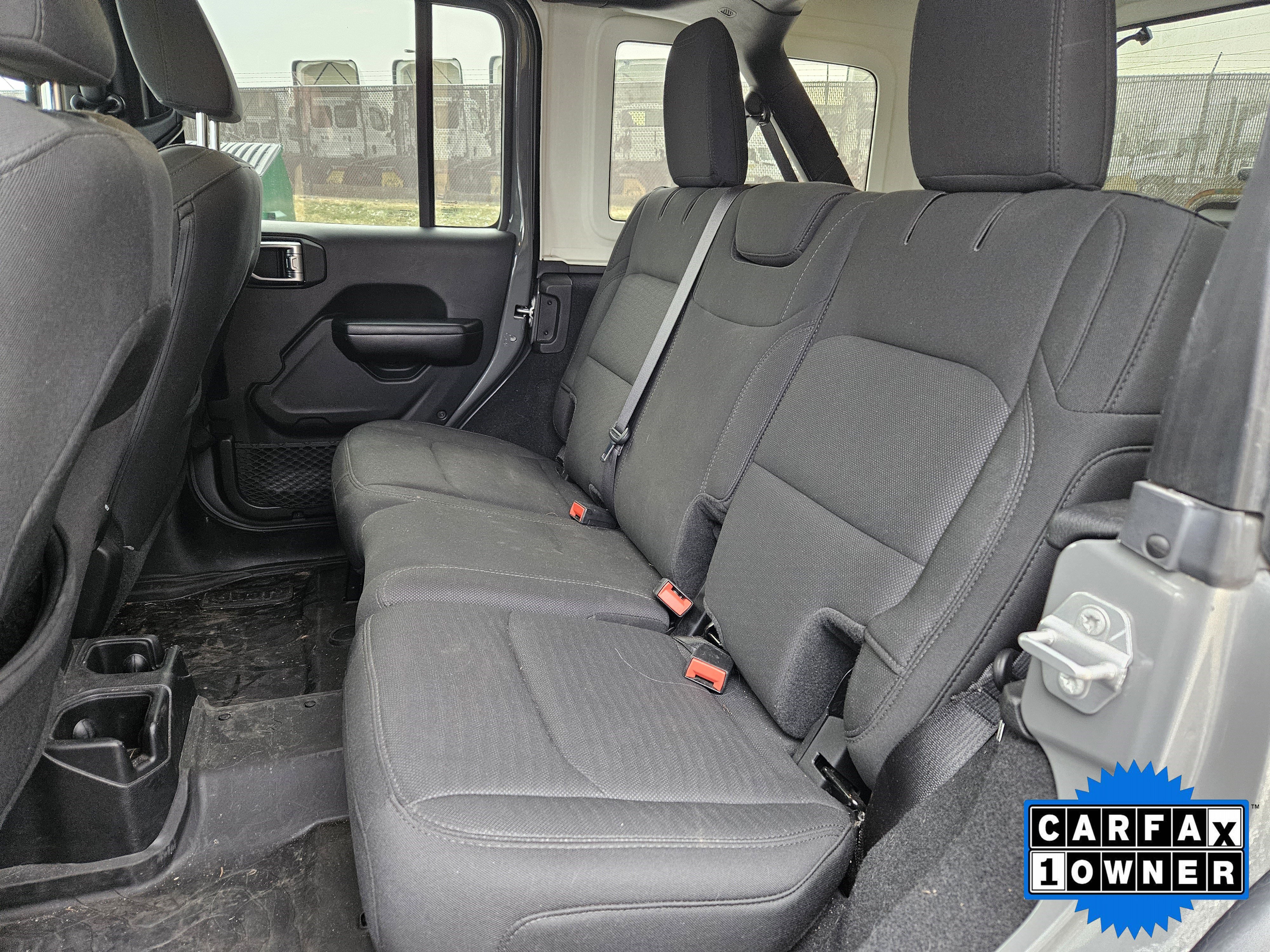 Used 2019 Jeep Wrangler Unlimited Sport S image 17