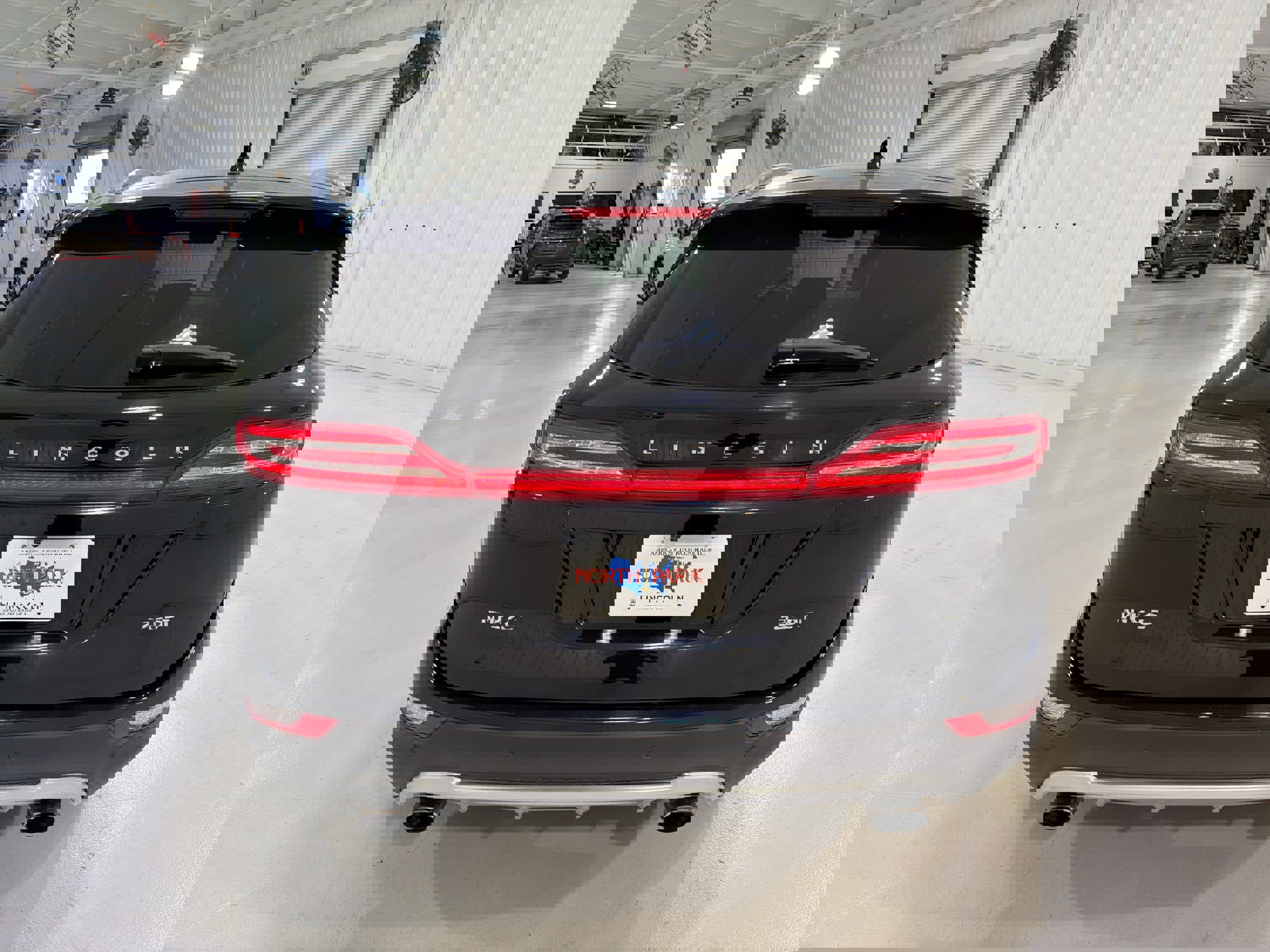 Used 2018 Lincoln MKC Select w/ Select Plus Package image 26