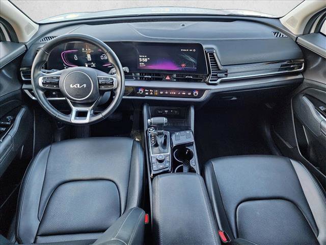 Used 2024 Kia Sportage EX FWD image 16