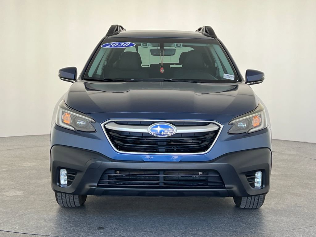 Used 2020 Subaru Outback Premium image 11