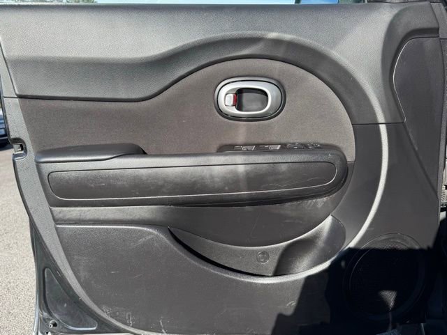 Used 2017 Kia Soul FWD image 16