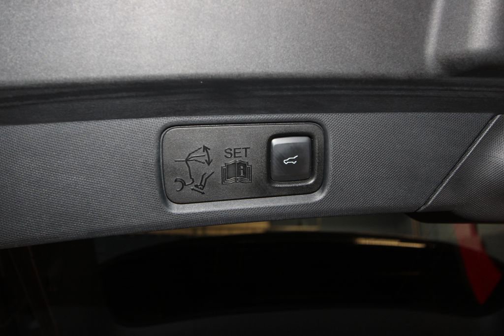 Used 2021 Ford Mustang Mach-E Premium image 37