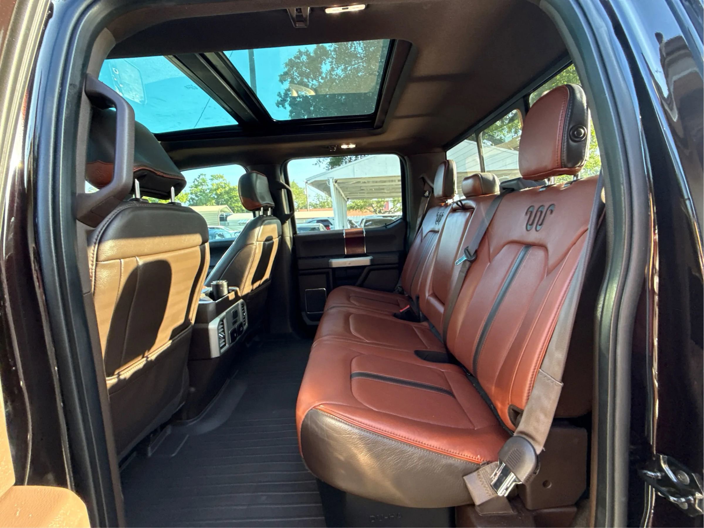 Used 2018 Ford F150 King Ranch w/ Equipment Group 601A Luxury AWD/4WD image 12