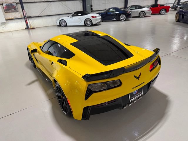Used 2018 Chevrolet Corvette Z06 RWD image 59