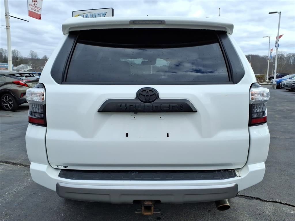 Used 2020 Toyota 4Runner TRD Off-Road Premium image 6