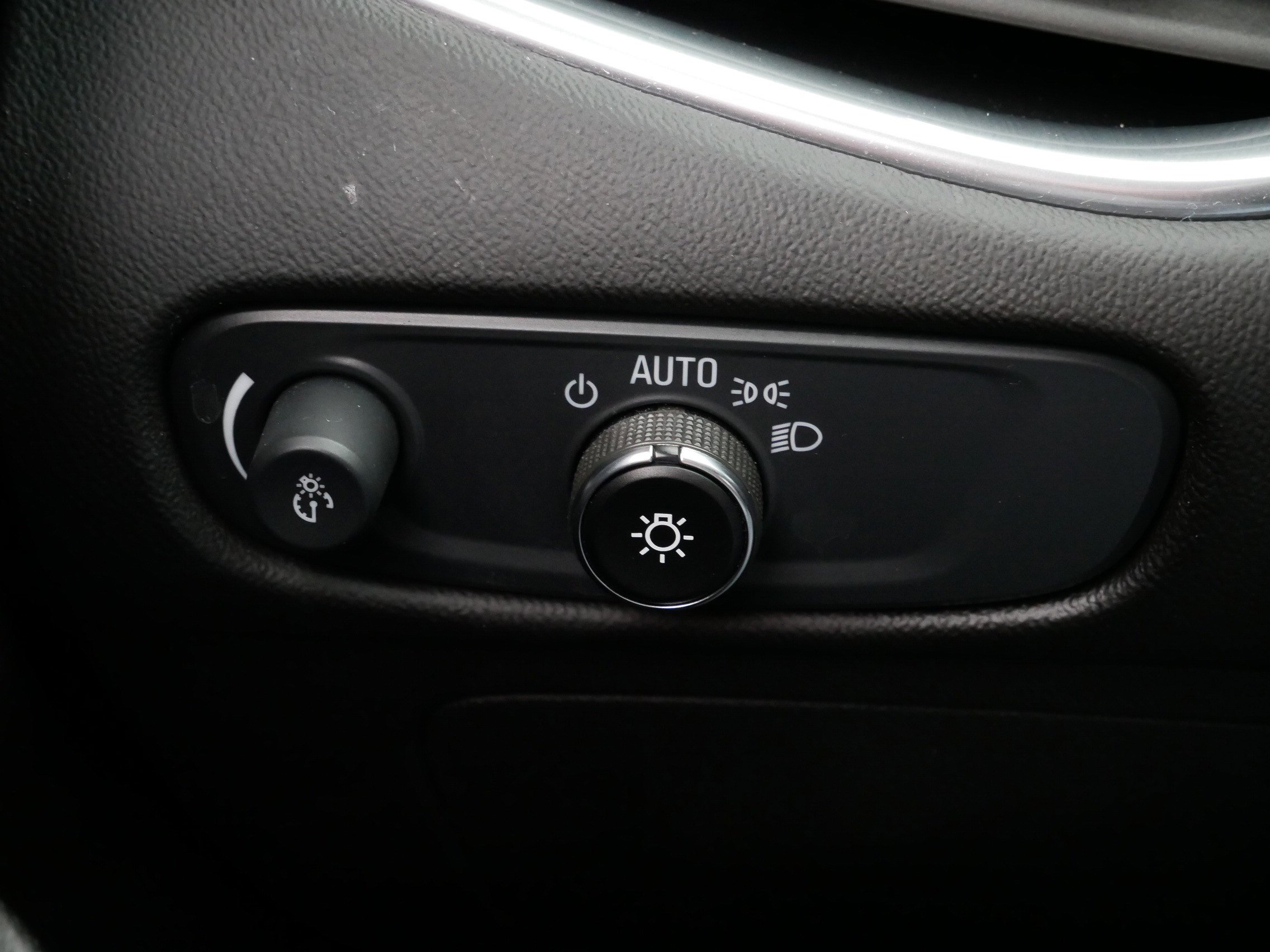 Used 2024 Chevrolet Malibu LT image 26