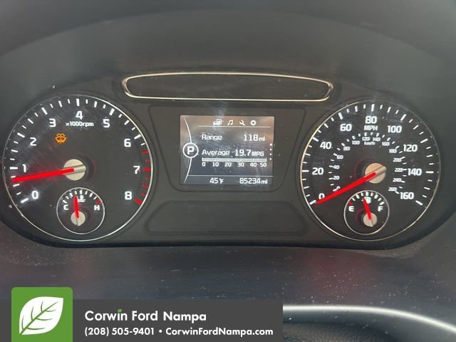 Used 2017 Kia Sorento LX w/ LX Convenience Package image 7