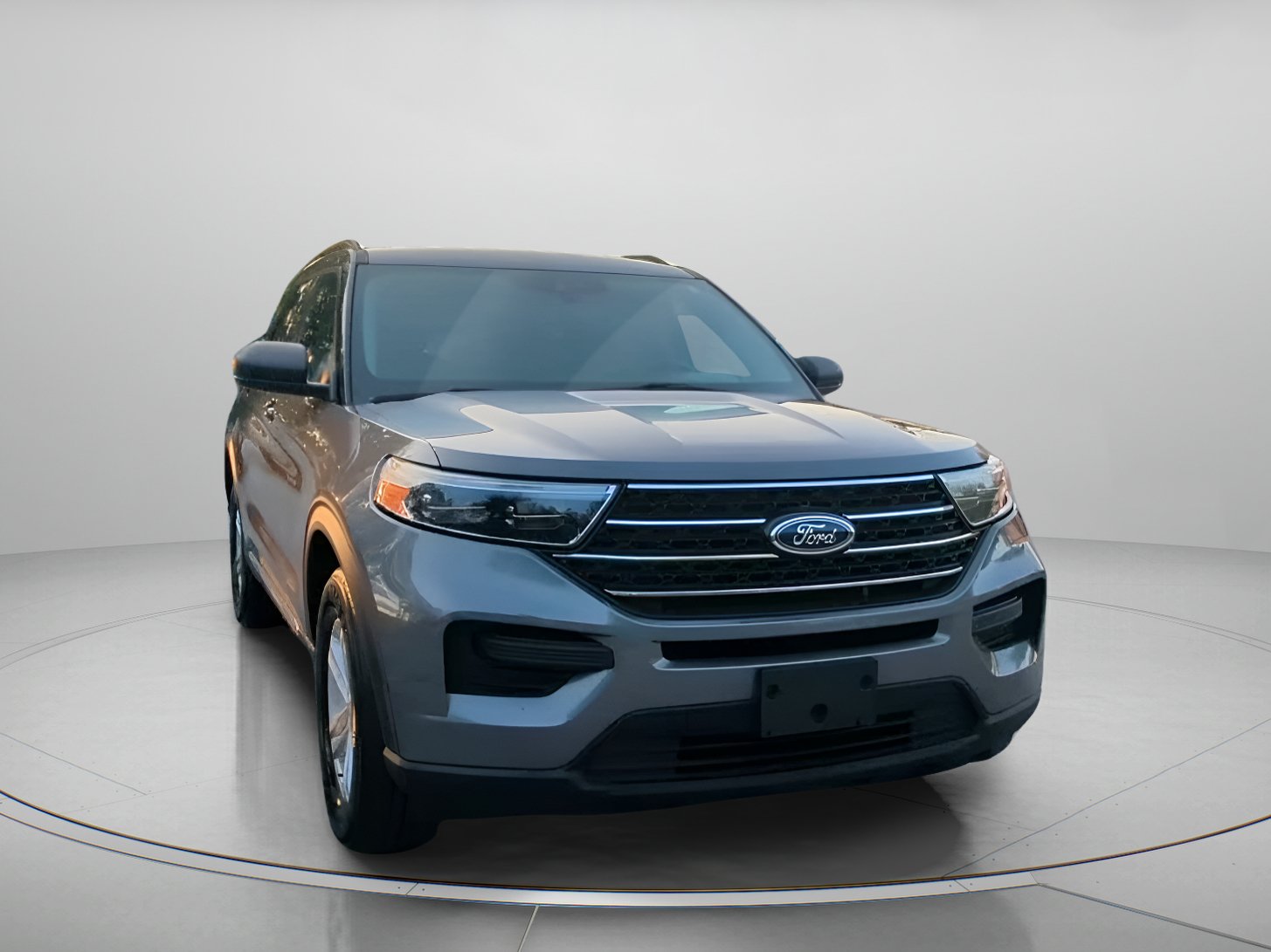 Certified 2023 Ford Explorer XLT AWD/4WD image 5