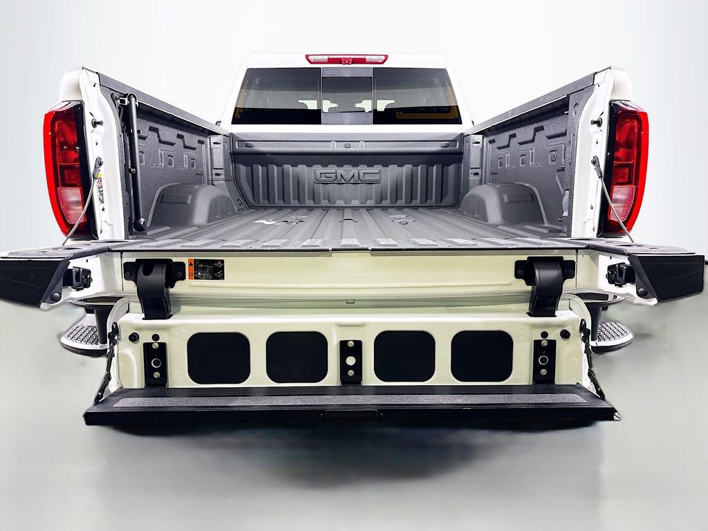 Used 2025 GMC Sierra 2500 SLE w/ SLE Value Package; image 39