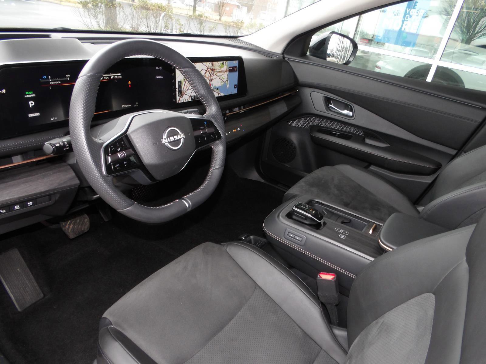 Certified 2023 Nissan Ariya AWD image 13