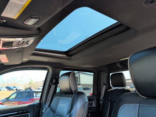 Used 2019 RAM 2500 Laramie w/ Night Edition image 25