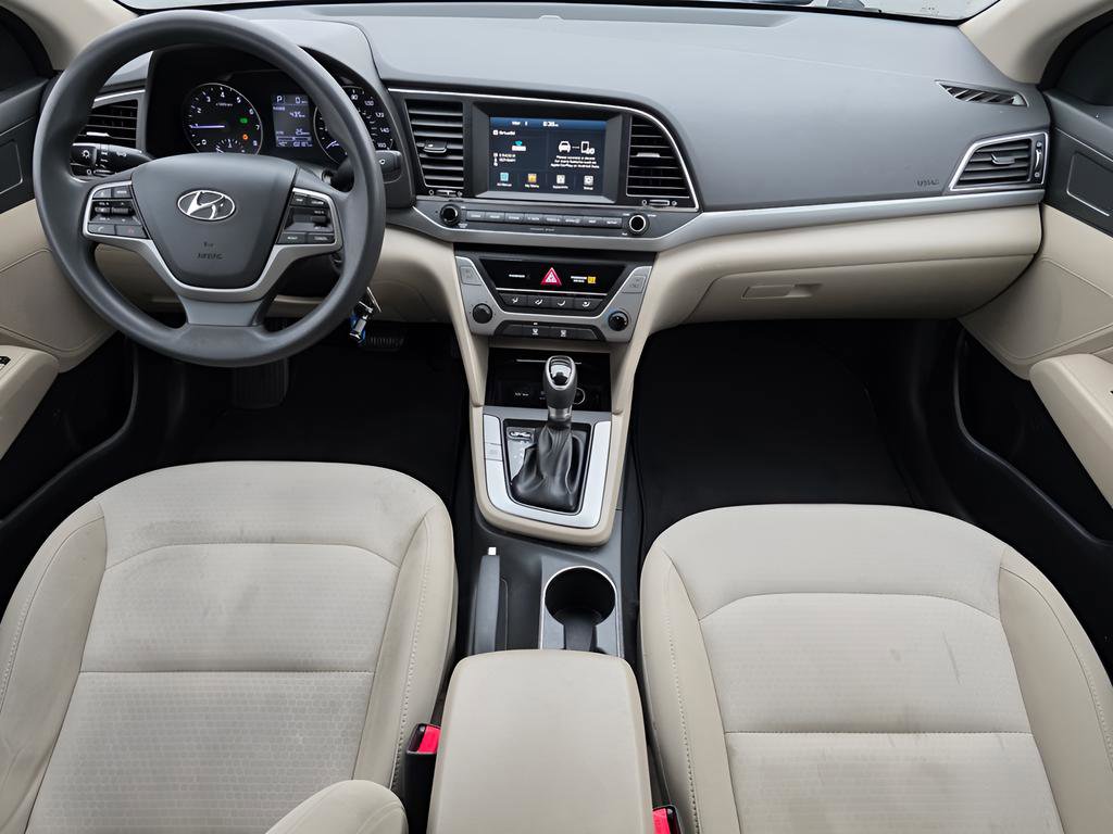 Used 2017 Hyundai Elantra SE image 22