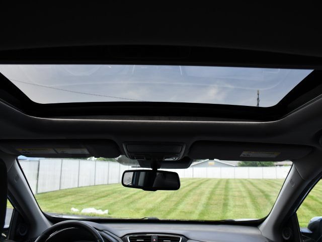 Used 2021 Honda CR-V Touring image 31