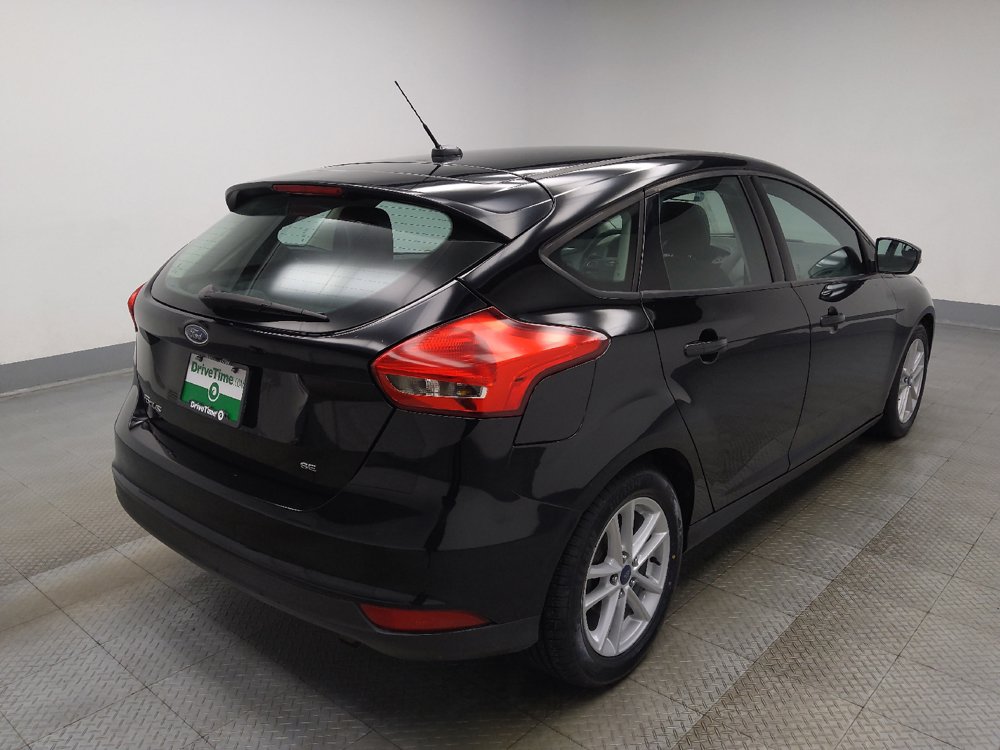 Used 2018 Ford Focus SE w/ Cold Weather Package FWD image 7