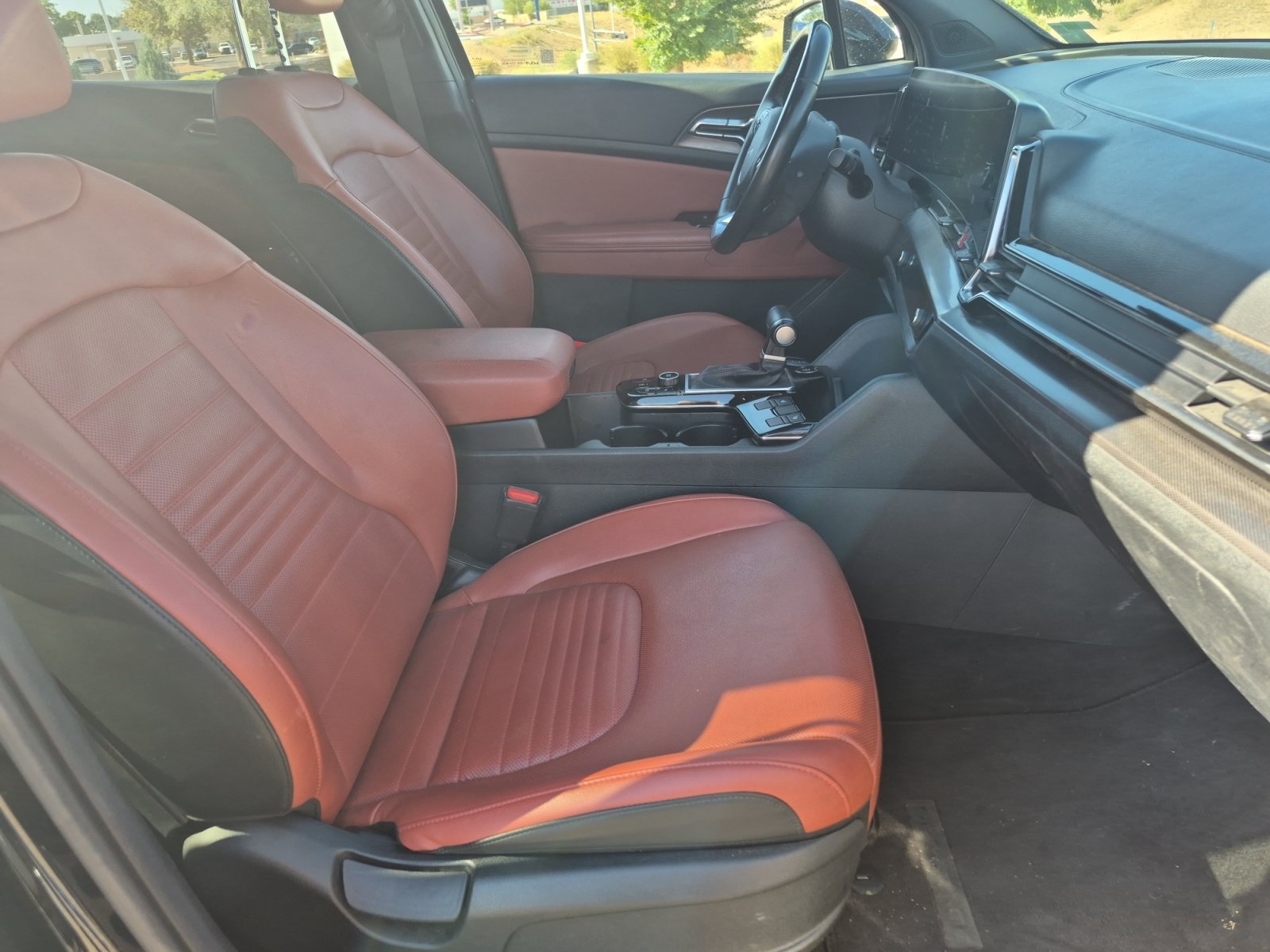 Used 2023 Kia Sportage SX FWD image 23