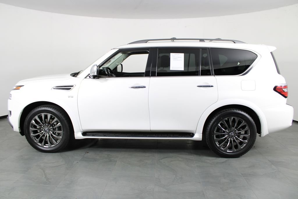 Certified 2022 Nissan Armada Platinum w/ Captain's Chairs Package image 13