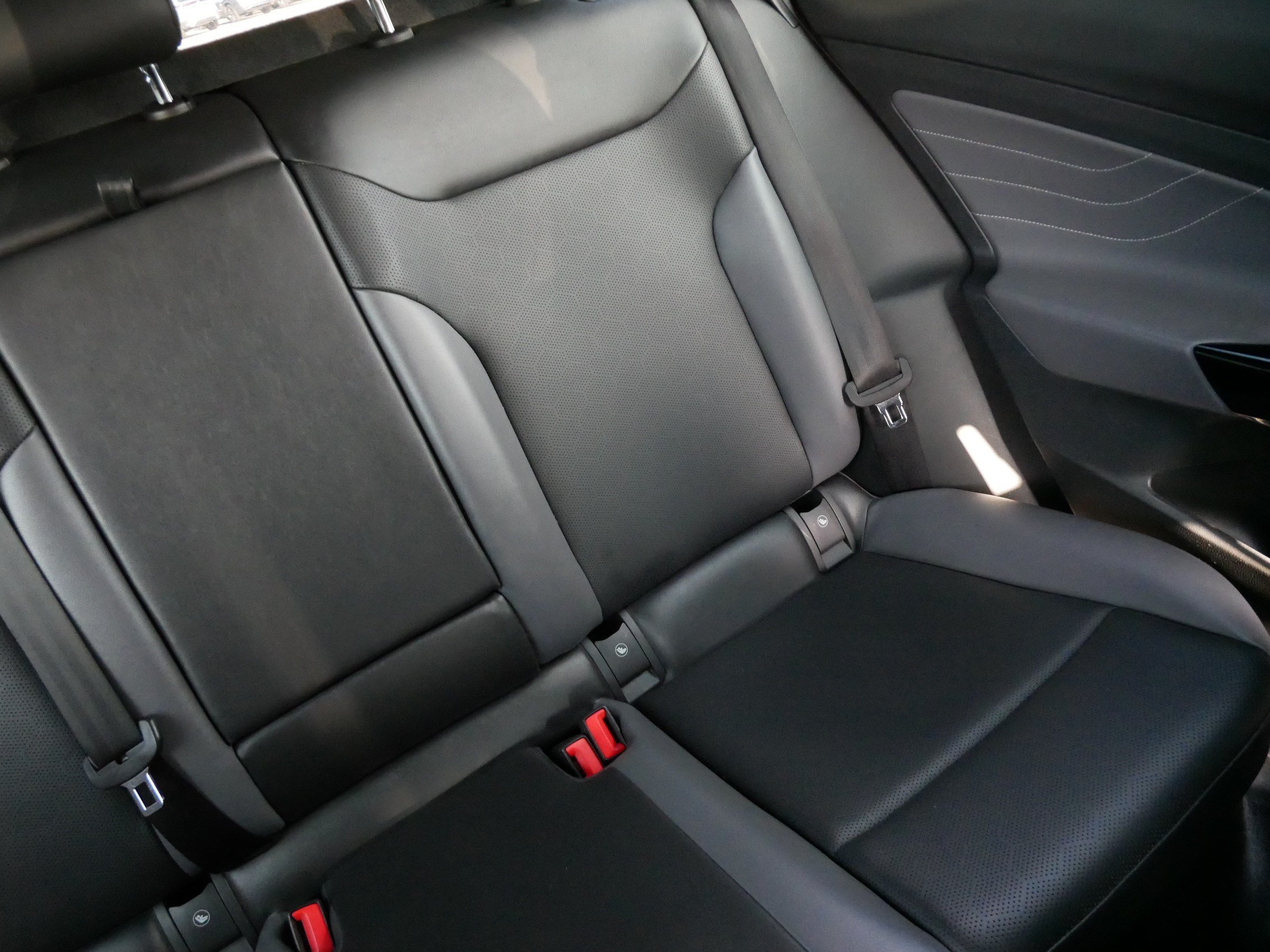 Certified 2023 Volkswagen ID.4 Pro S AWD/4WD image 14