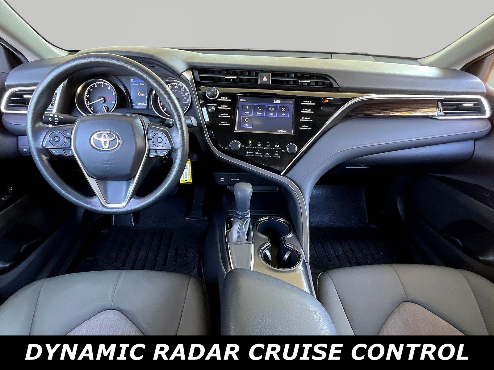 Used 2018 Toyota Camry LE FWD image 7