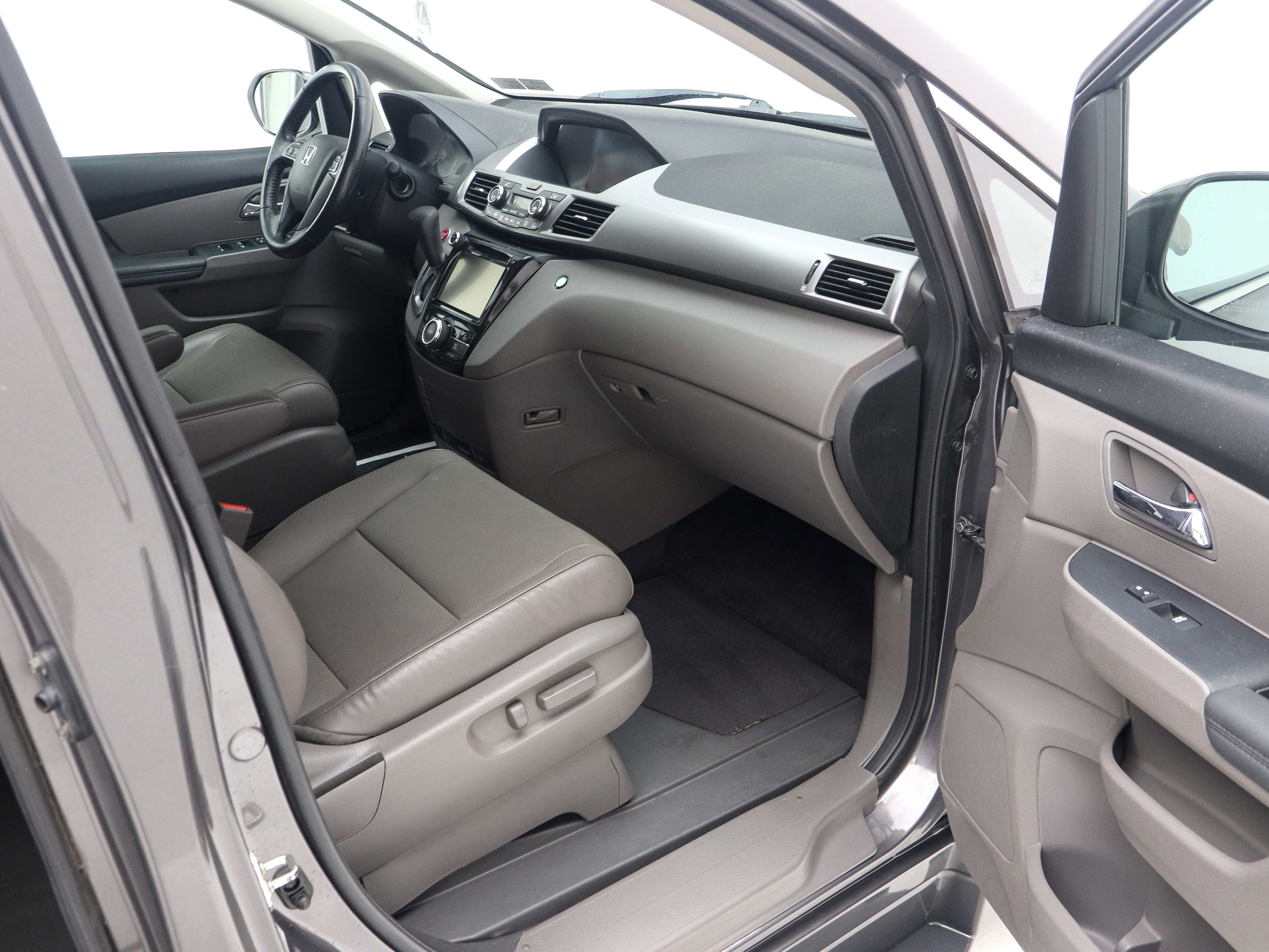 Used 2015 Honda Odyssey EX-L image 18