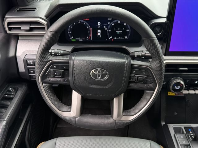 Used 2024 Toyota Tacoma 4x4 Double Cab Hybrid image 15