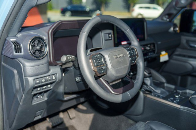 Used 2024 Toyota Land Cruiser image 12