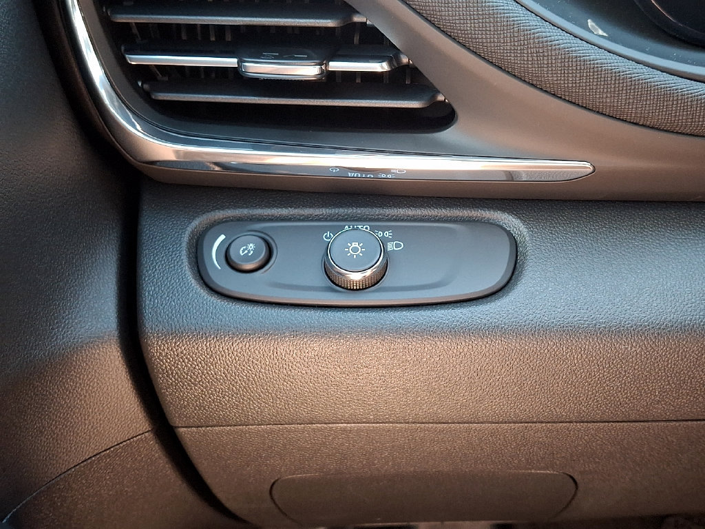 New 2026 Buick Envista Preferred w/ Convenience I Package FWD image 15