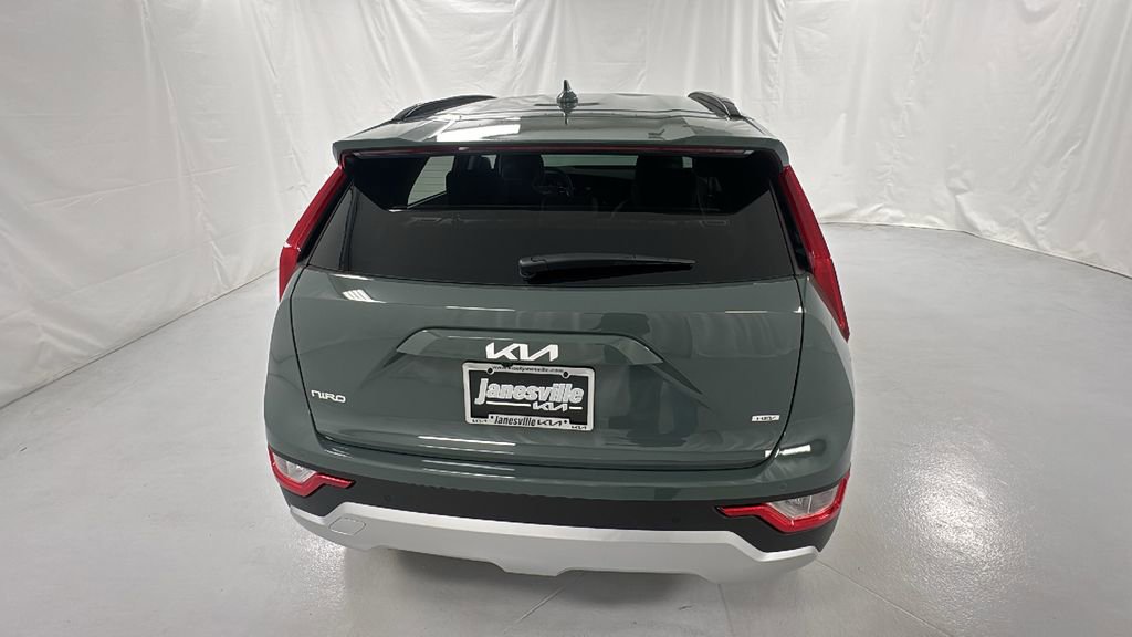 New 2025 Kia Niro EX image 4