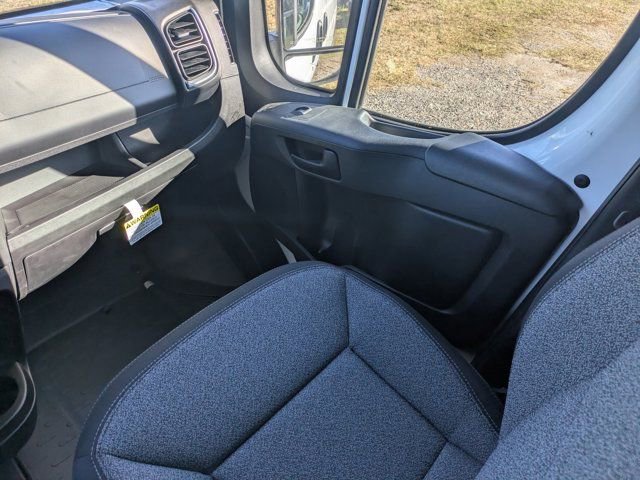 New 2026 RAM ProMaster 2500 w/ Quick Order Package 22G SLT image 16