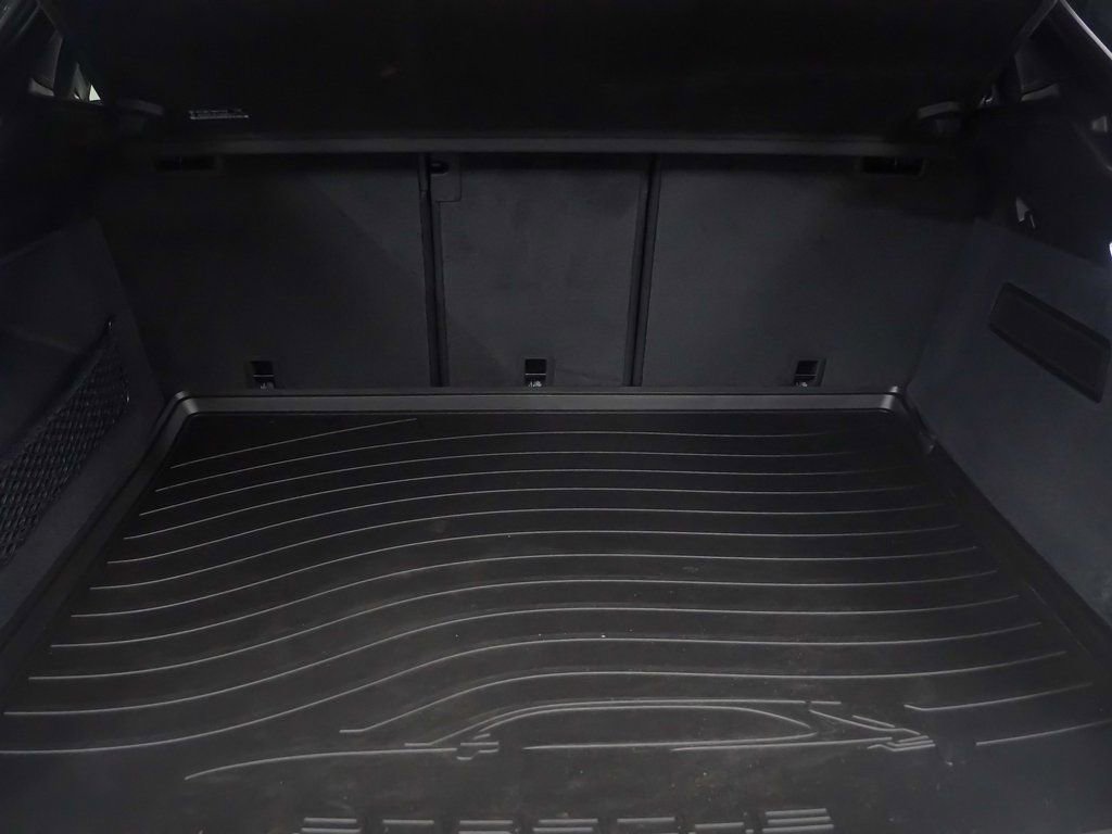 New 2026 Porsche Cayenne S AWD/4WD image 13