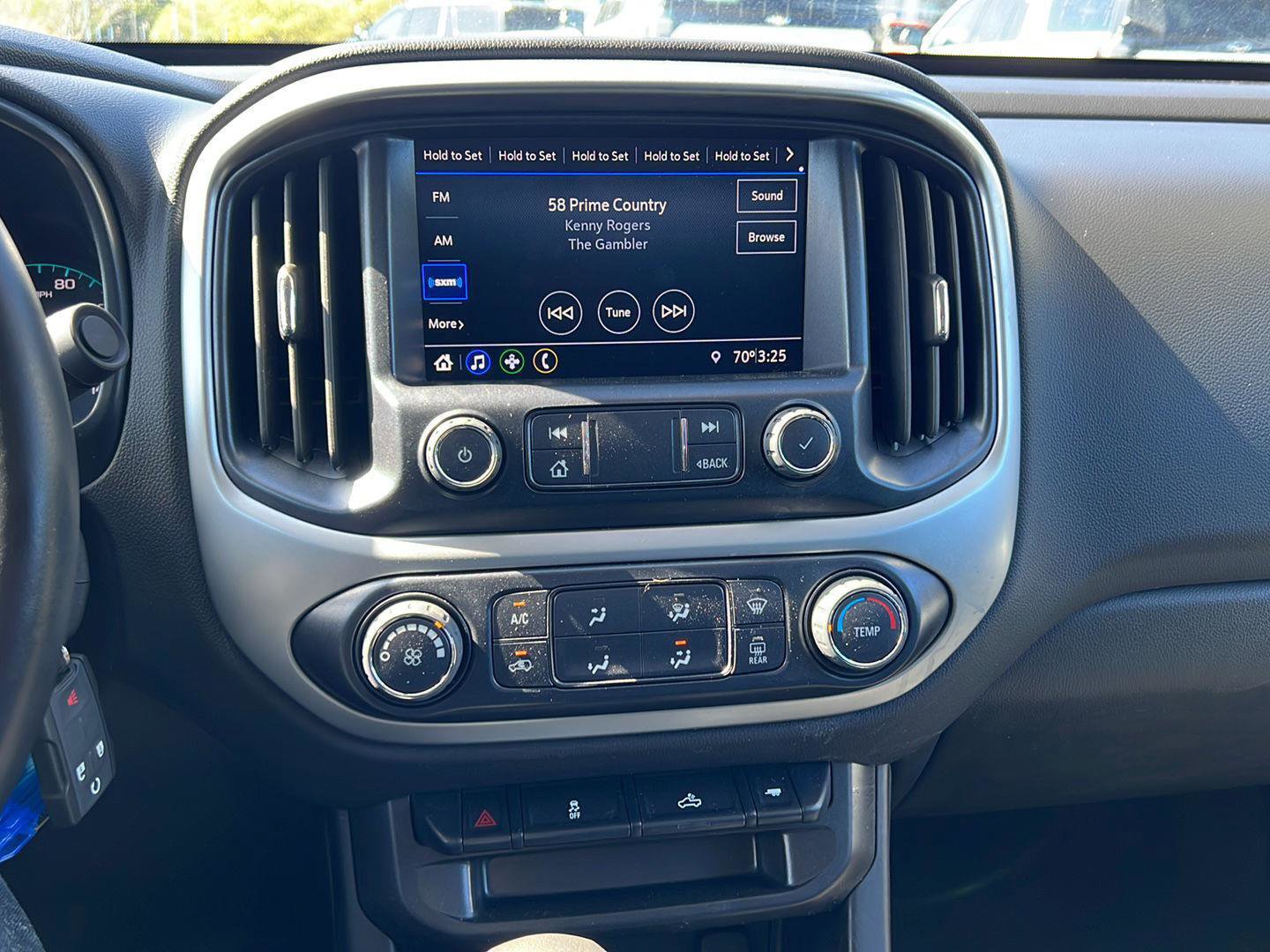 Used 2022 Chevrolet Colorado LT w/ LT Convenience Package image 17