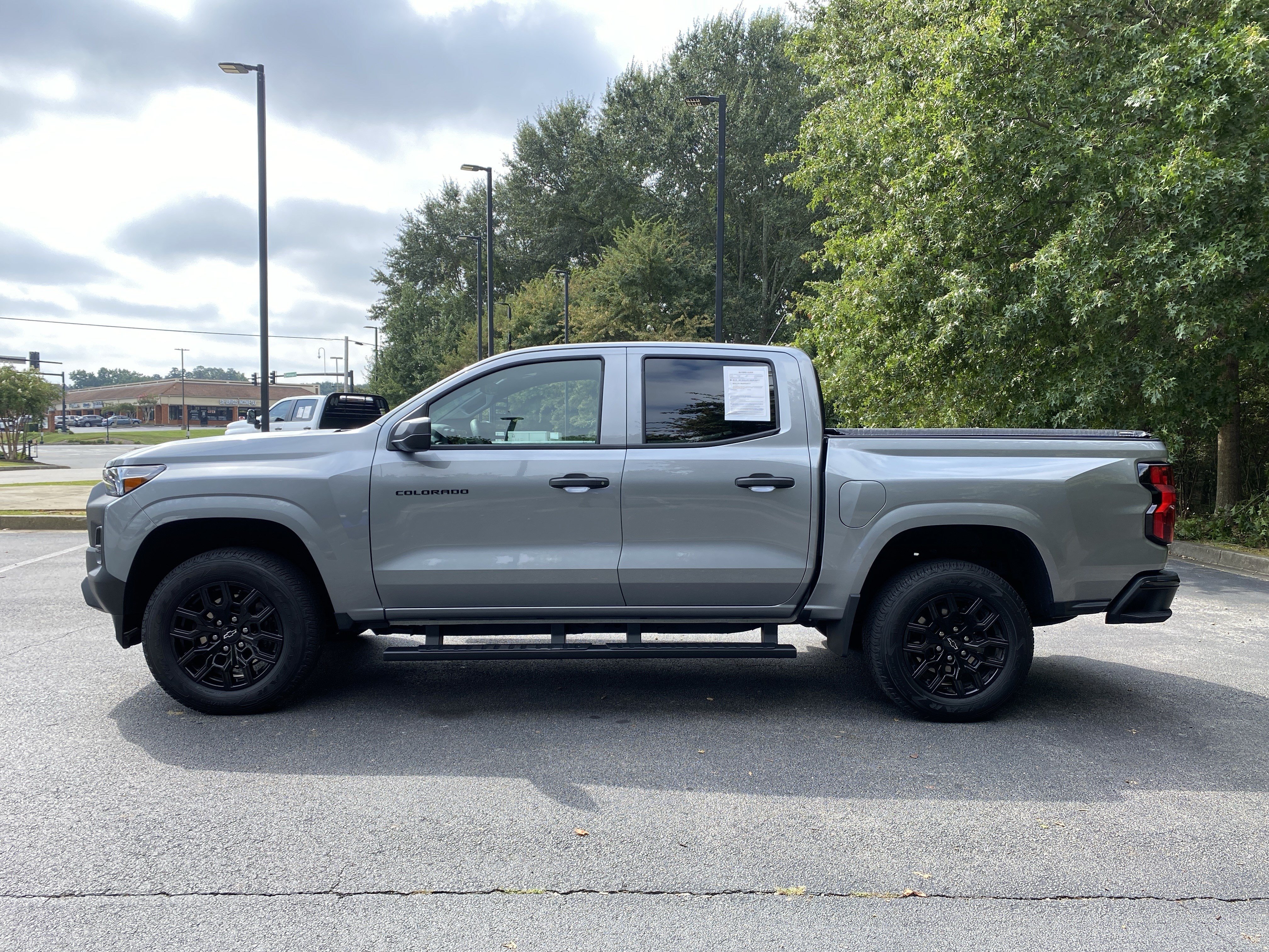 Used 2026 Chevrolet Colorado W/T RWD image 6