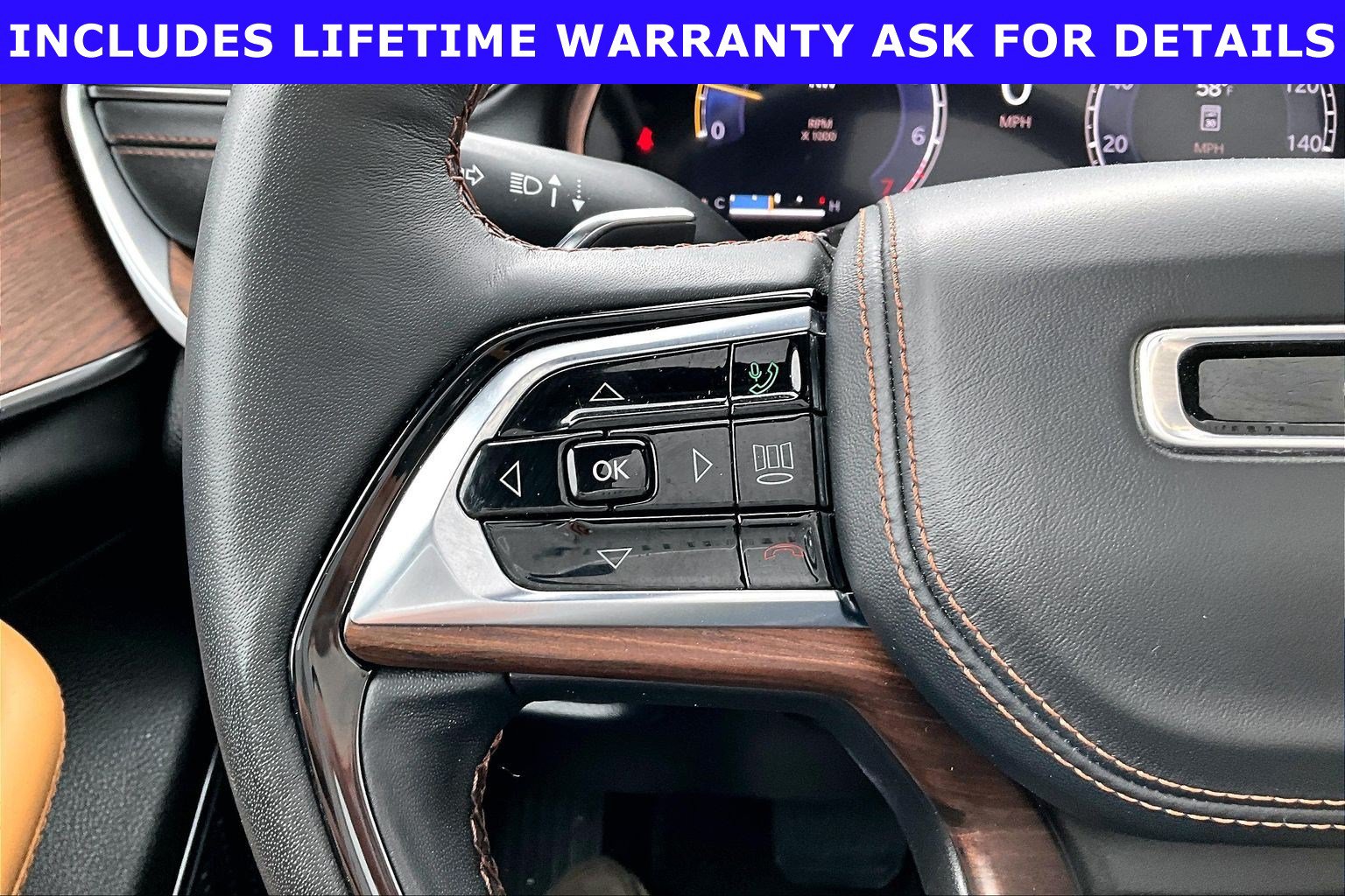 Used 2025 Jeep Grand Cherokee Summit w/ MOPAR Finishing Package AWD/4WD image 15